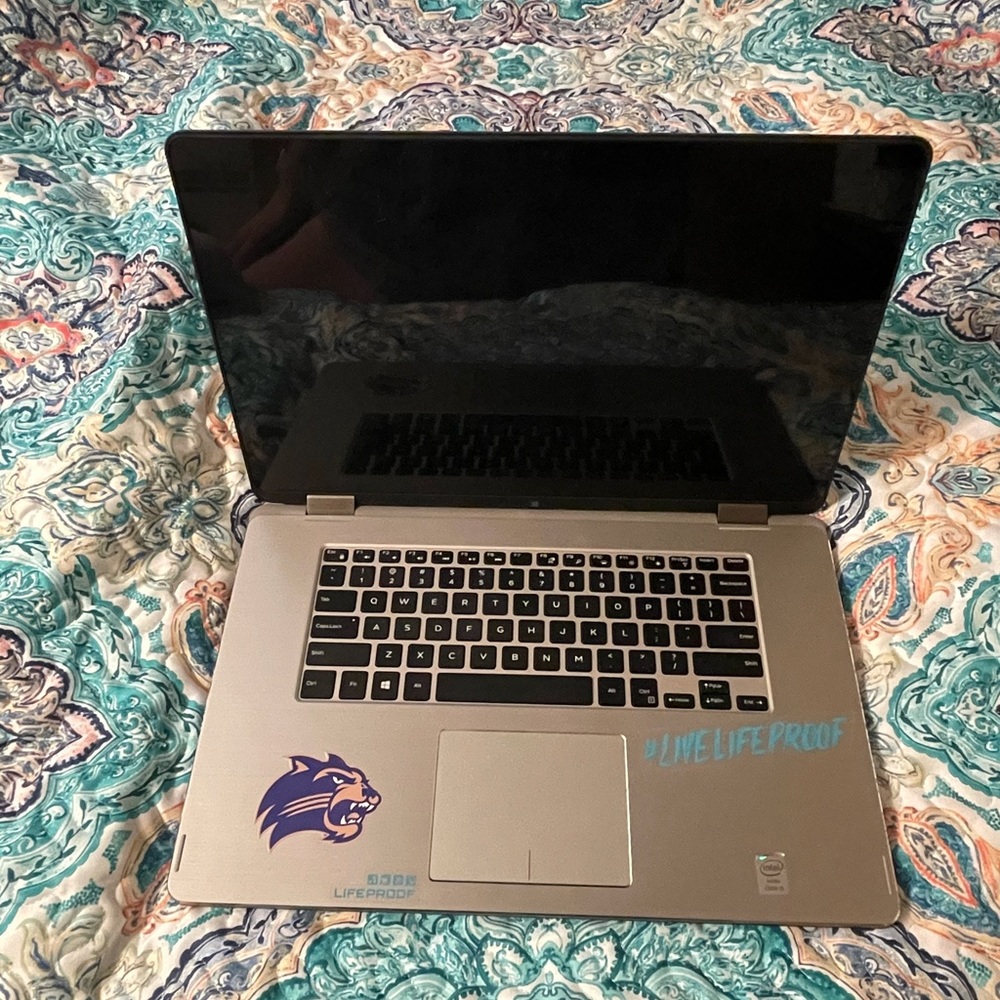 Dell Laptop - Picture 7 of 11